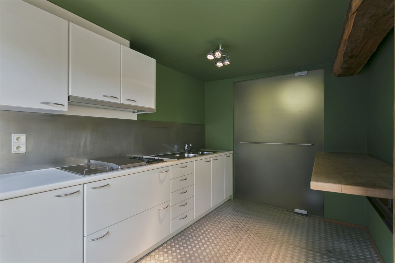Apartment for rent in Ghent with 3 bedrooms - photo 4