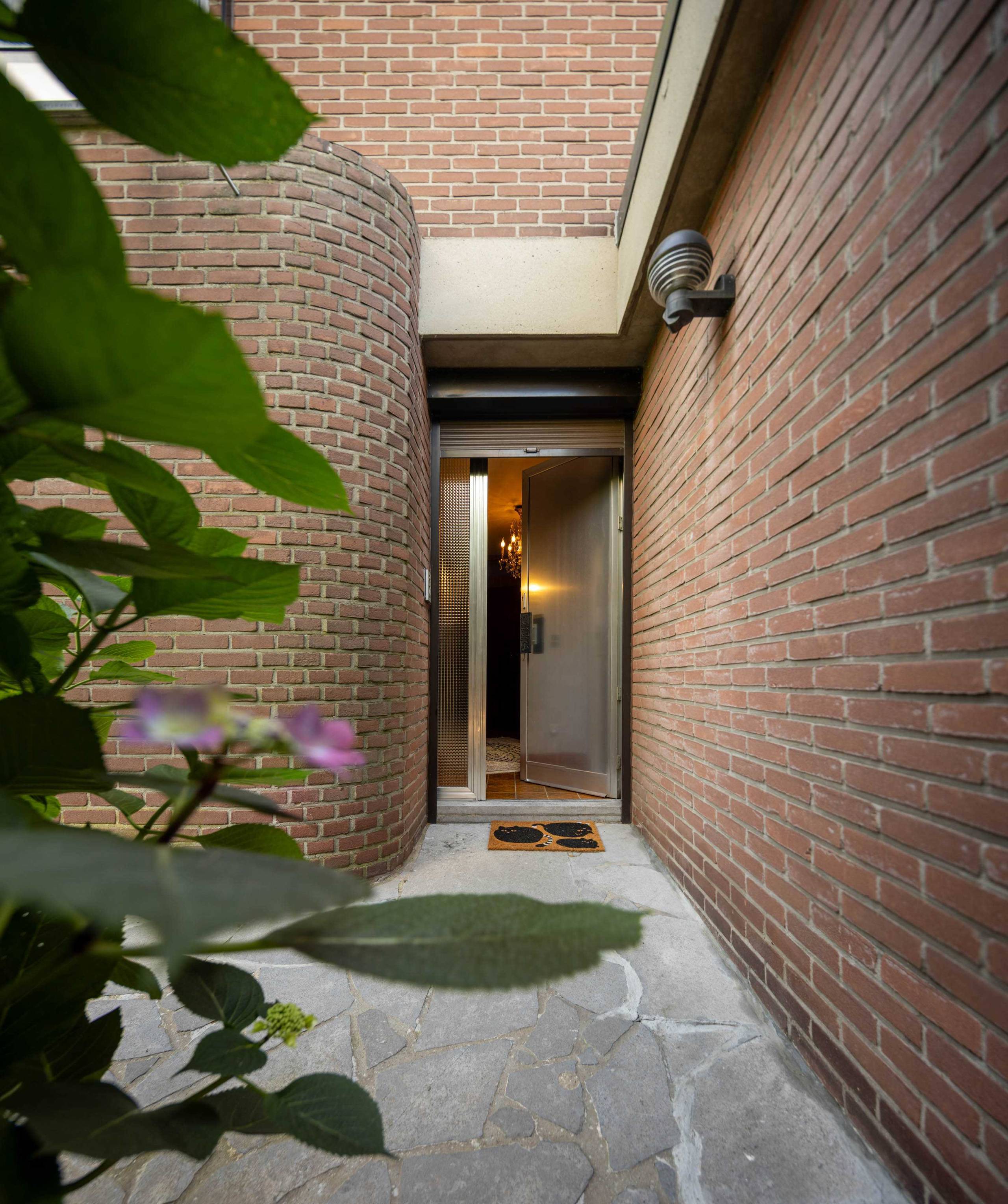 Huis te koop in Edegem met 4 slaapkamers - foto 4