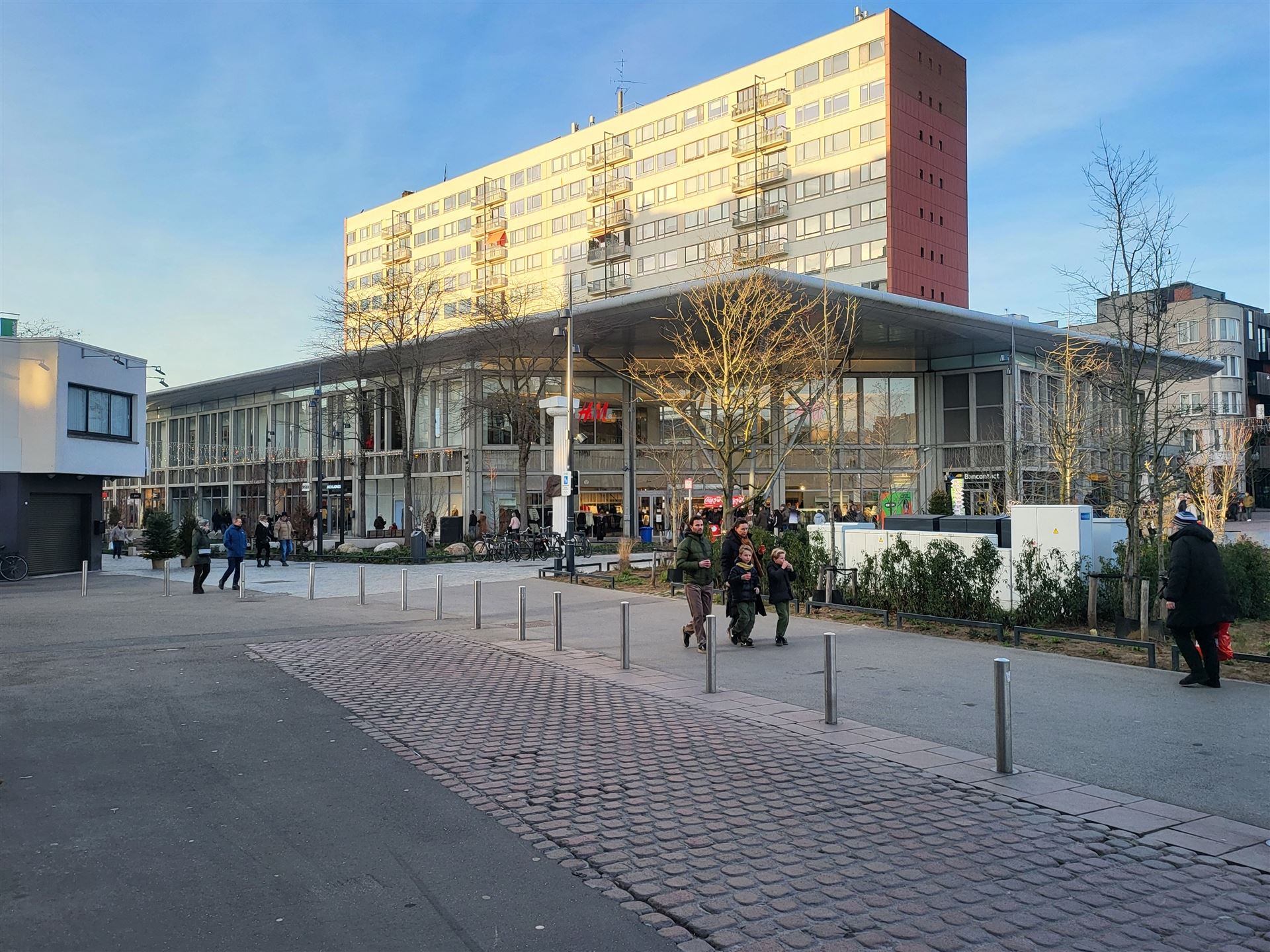 Appartement à vendre à Genk avec 3 chambres - photo 2