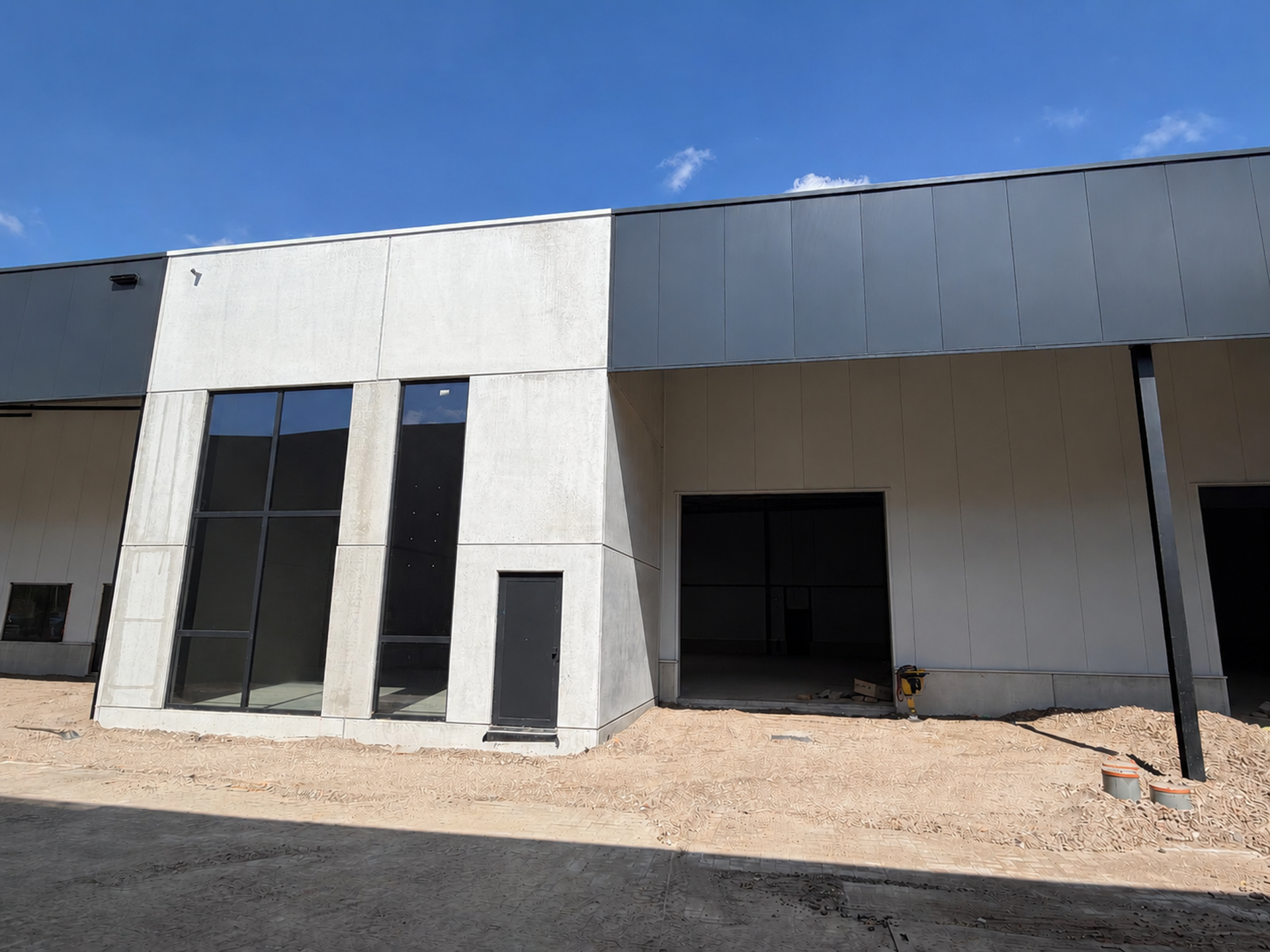 Twee KMO-units | 979m² totaal | A12 zichtlocatie - foto 2