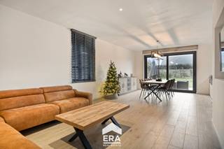eze nieuwe en ruime gezinswoning in Wijchmaal is perfect gelegen voor wie rustig wil wonen in een kindvriendelijke omgeving, met scholen,...