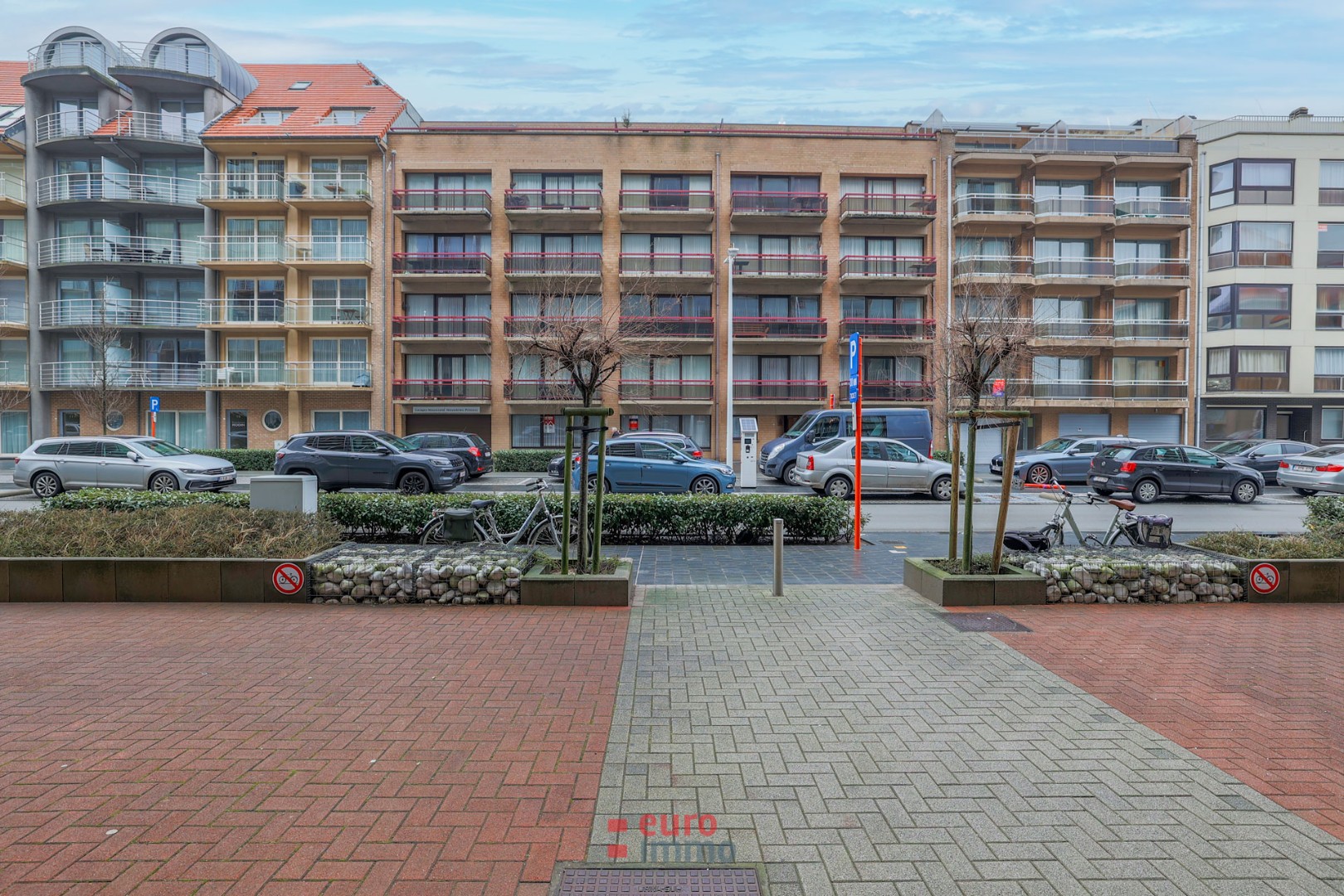 Garage for sale in Nieuwpoort - photo 1