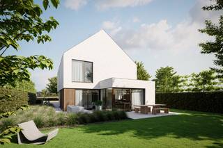 Ontdek deze prachtige moderne woning, gelegen op een ruim perceel van 1.698 m² met een adembenemend zicht op het achterliggende landbouwgebied. Bij het binnenkomen wordt u verwelkomd in de inkomhal met vestiairekast en gastentoilet. De lichtrijke leefruimte met open keuken vormt het hart van de woning en biedt directe verbinding met de tuin. Praktisch comfort is verzekerd dankzij de inpandige garage en ruime berging.<br />Op de verdieping vindt U 3 volwaardige slaapkamers, een douchekamer en een apart toilet. De master bedroom beschikt over een ruime dressing en een eigen badkamer. Extra troef is de vaste trap naar de zolder, die tal van mogelijkheden biedt (bureau, hobbyruimte,…).<br />Interesse? Contacteer onze bouwadviseur Ewout via 0497 588 888 of contact@huysmanbouw.be.