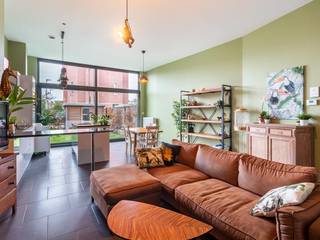 Prachtig modern en instapklaar gelijkvloers appartement met een sfeervol privétuintje, ideaal voor wie houdt van comfort, ruimte en...