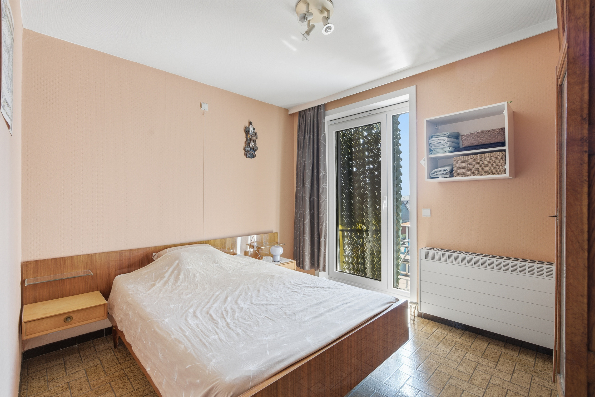 Lichtrijk 2-slaapkamerappartement op 3de verdiep in Lebbeke - foto 5