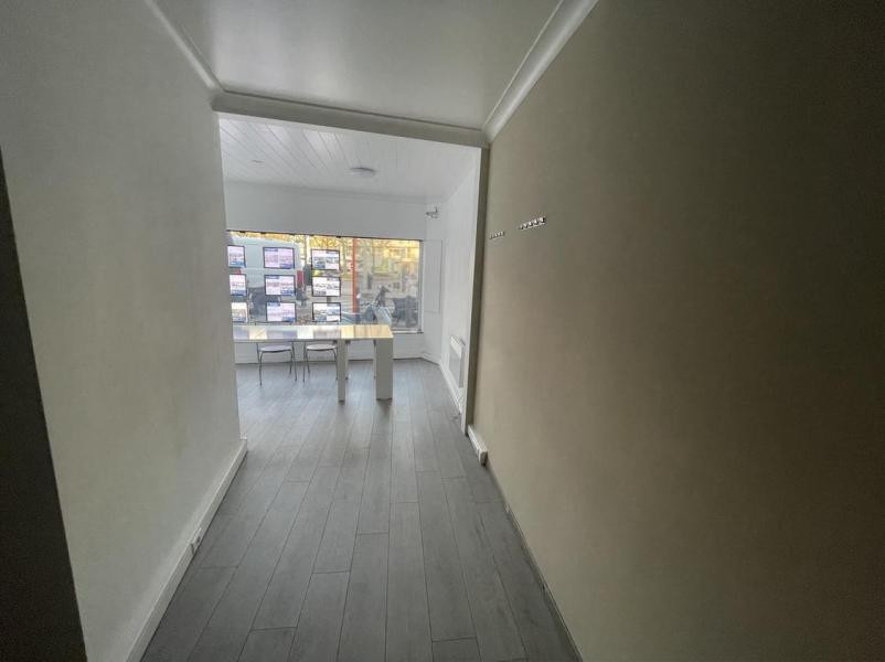 Centraal gelegen handelspand te Koekelare. - foto 5