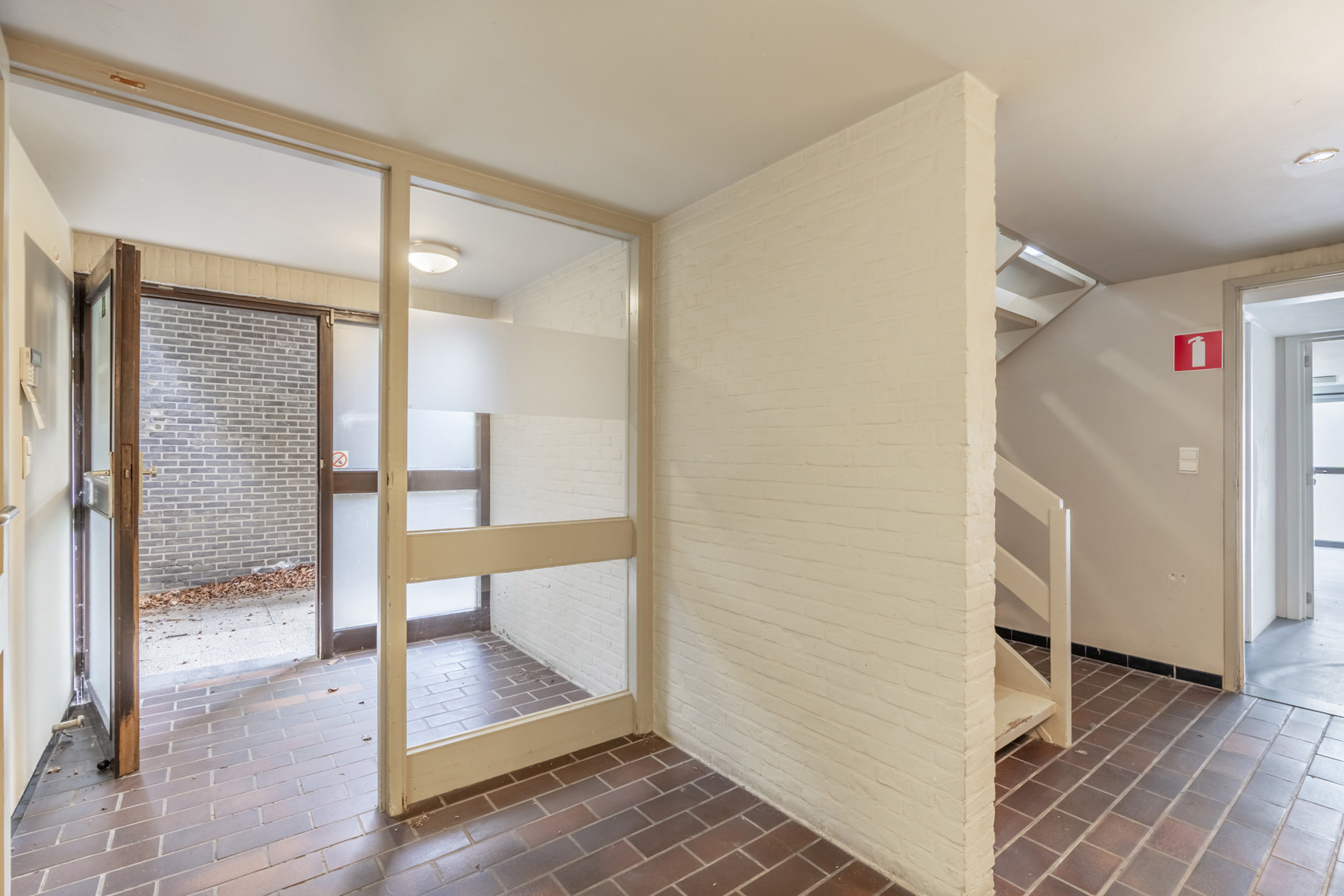 Maison à vendre à Genk avec 5 chambres - photo 2