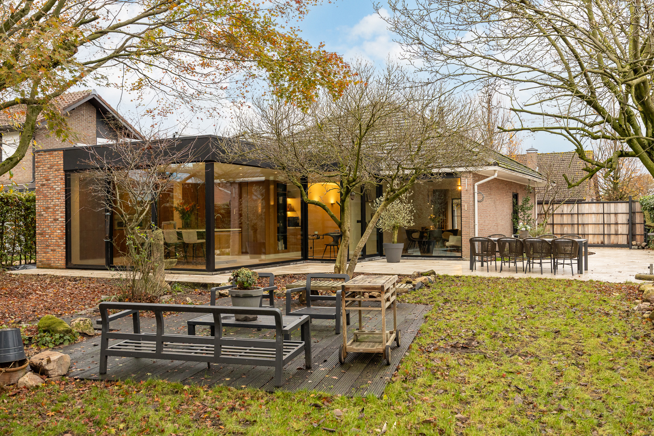 Gerenoveerde laagbouwwoning nabij centrum Westmalle - foto 2