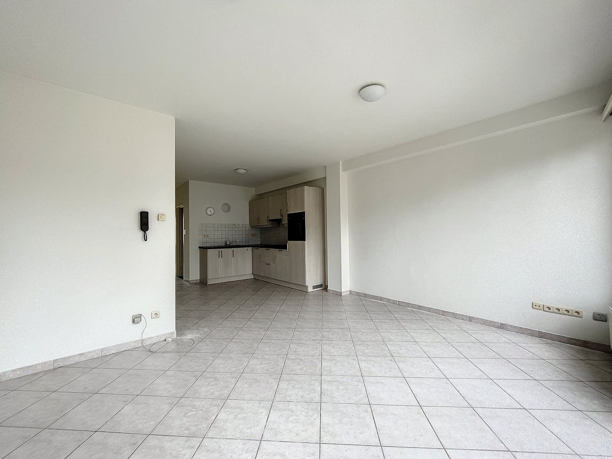 Parc Josaphat - Lovely 1 bedroom flat on the 4th floor. - photo 3