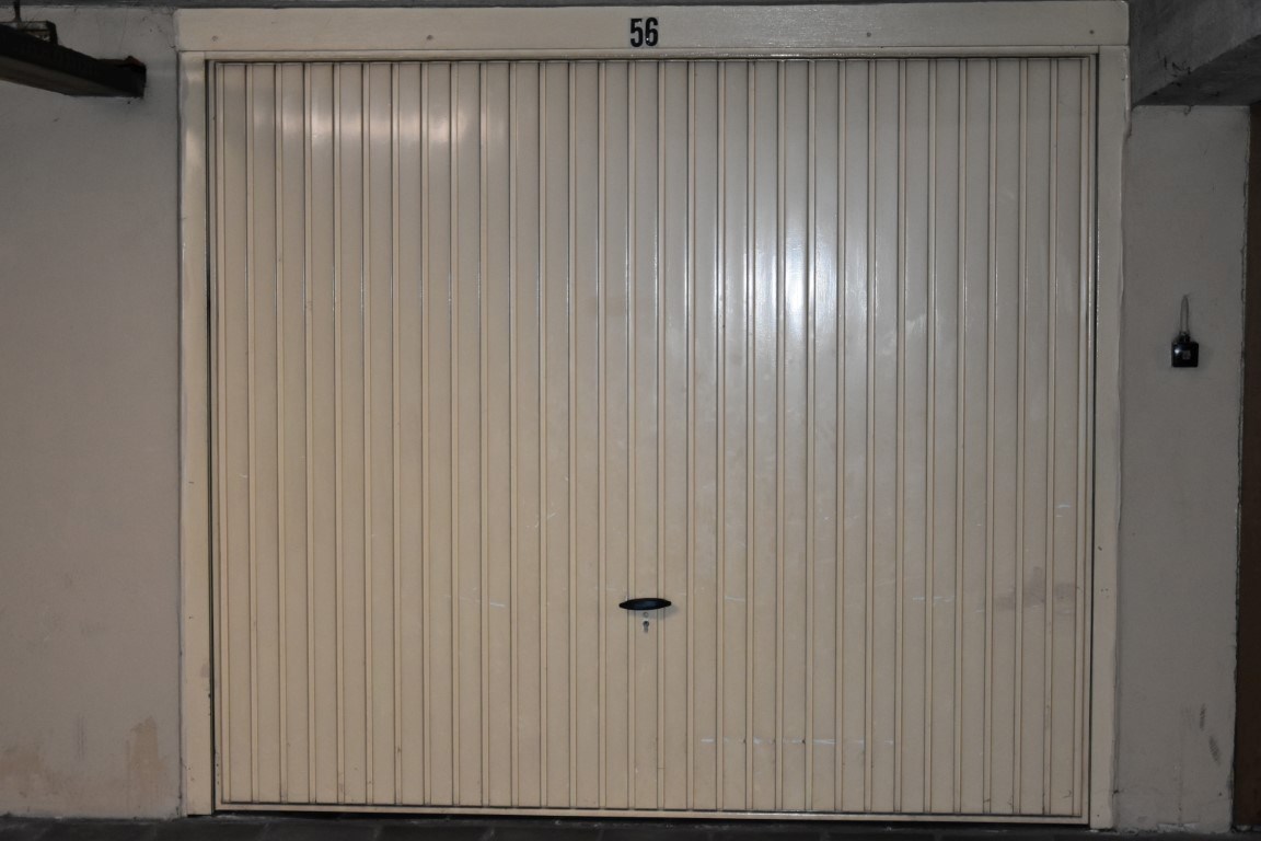 Centraal gelegen afgesloten autobox - foto 3