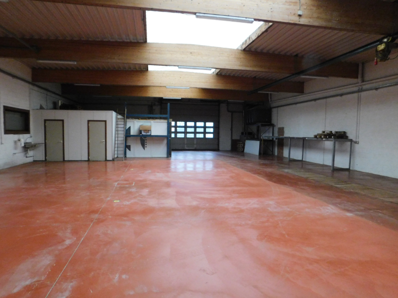 Commercial for rent in Roeselare - photo 1
