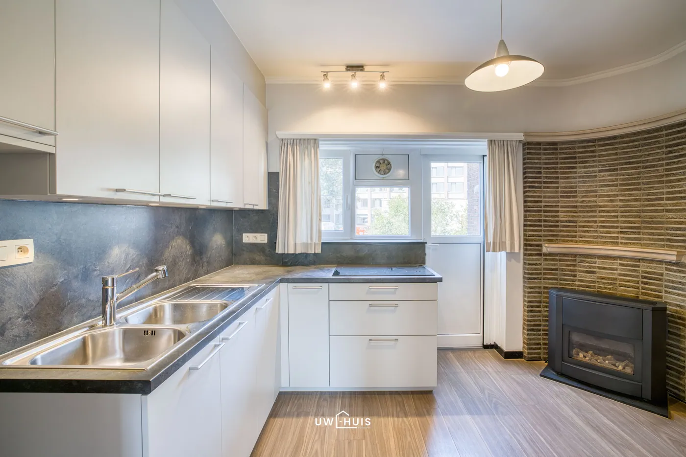 Ruime bel-etage met 3 slaapkamers te koop in Temse - foto 5