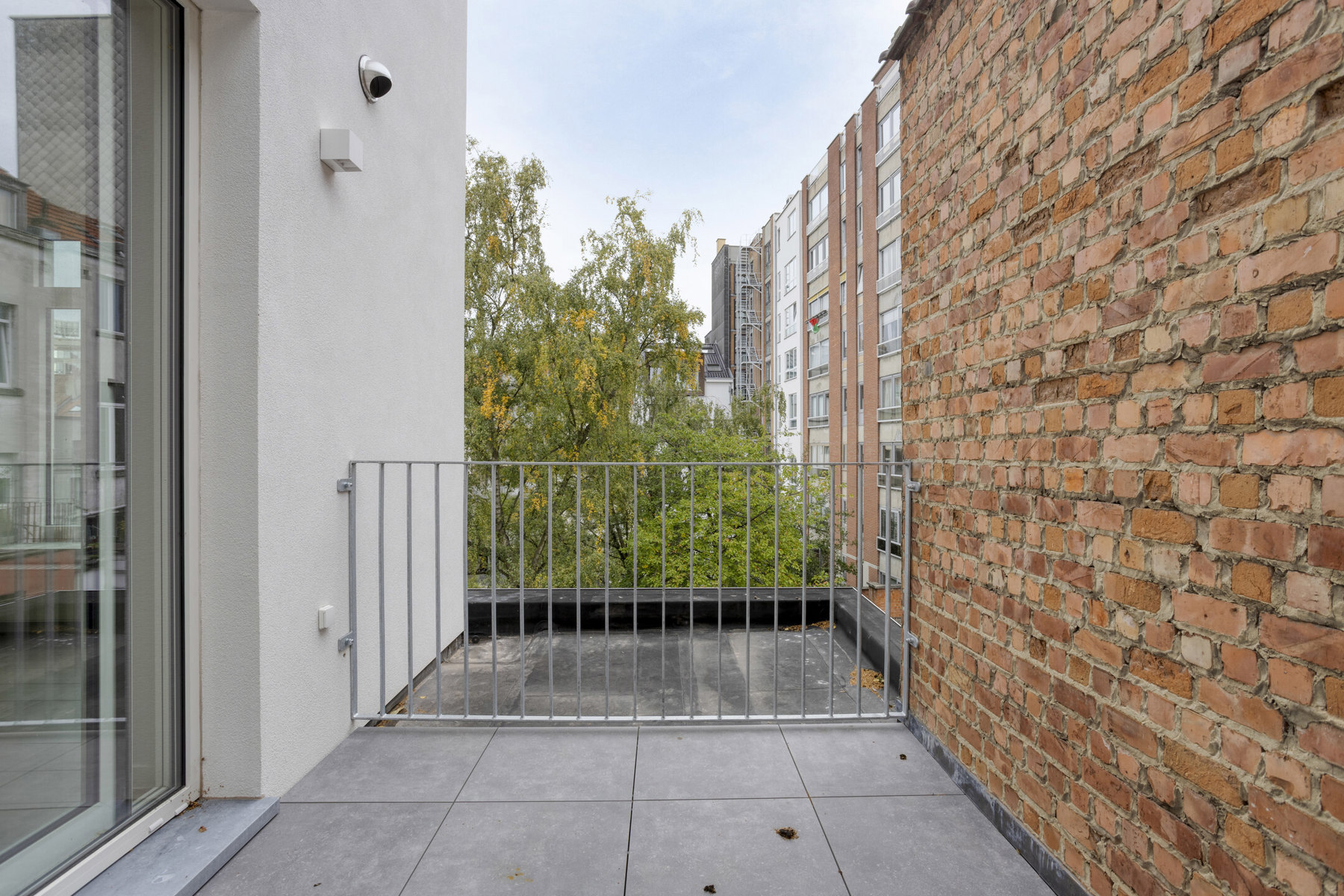 Stijlvol gerenoveerd duplex-appartement met terras - foto 4