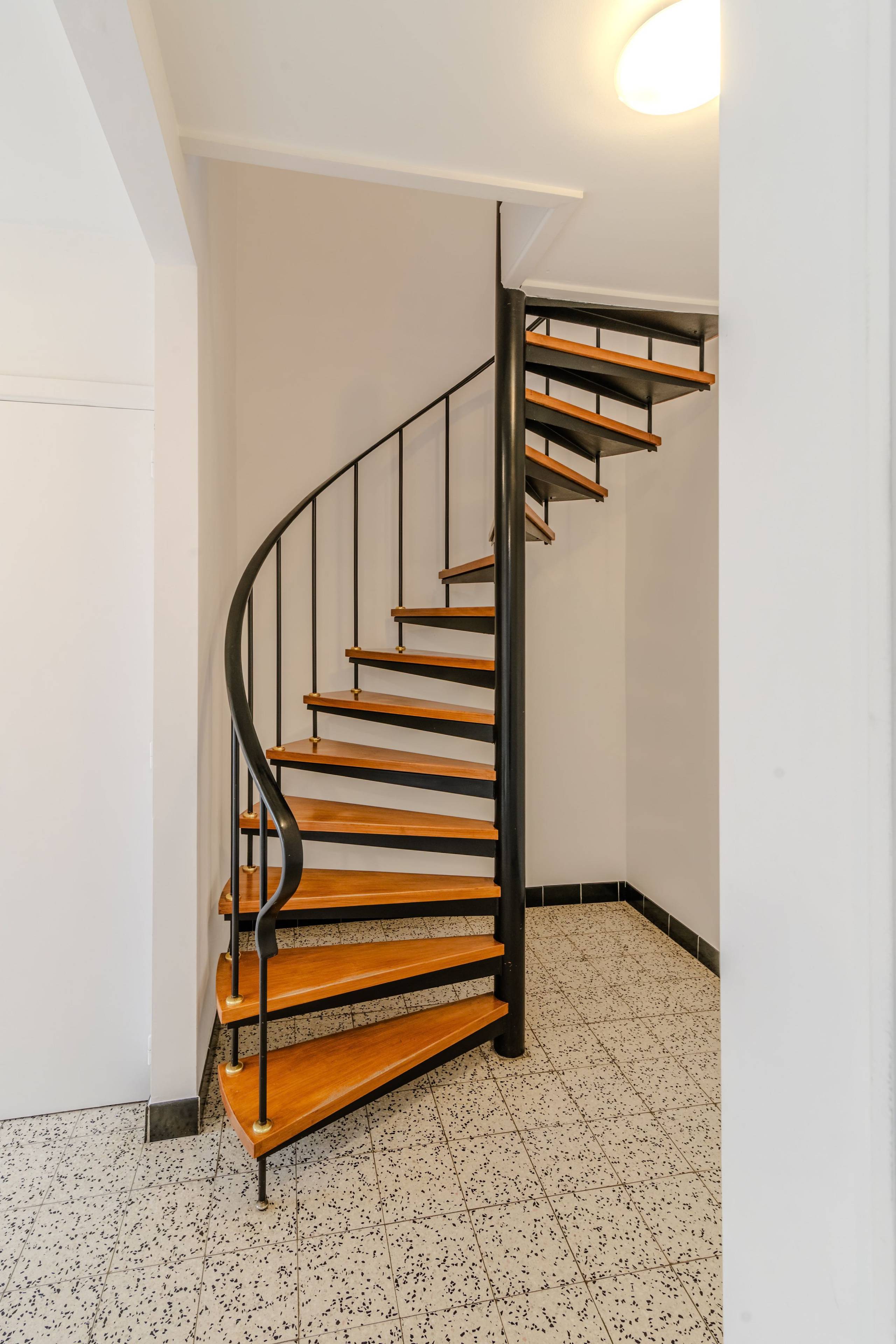 Huis te koop in Ronse met 3 slaapkamers - foto 2