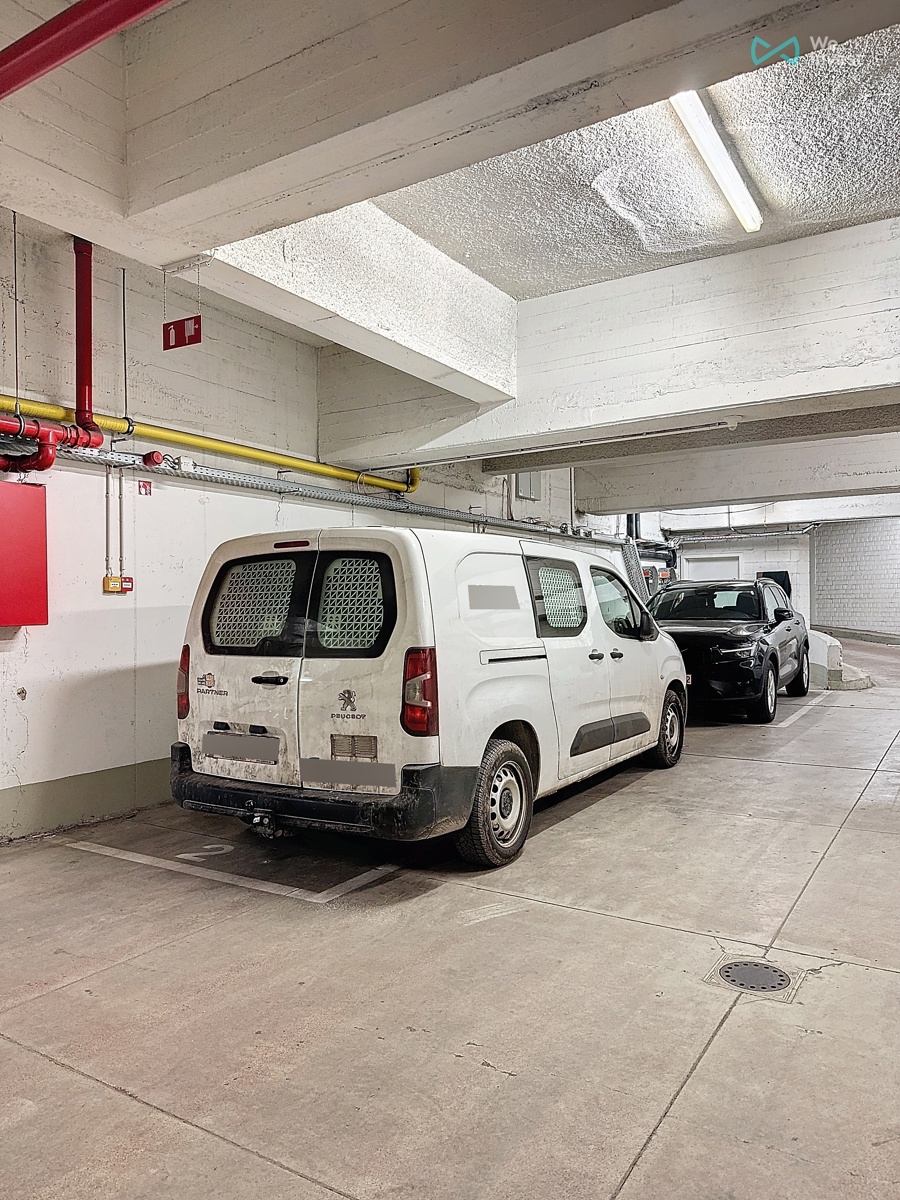 Garage for rent in Brussels - photo 3