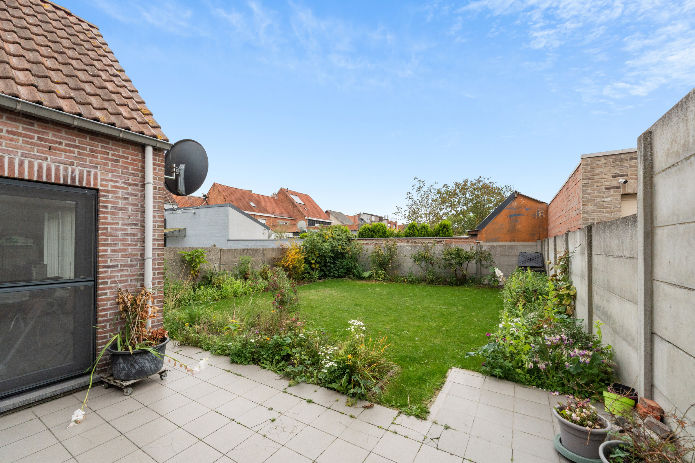 Ruim halfopen huis nabij centrum Zele - foto 4