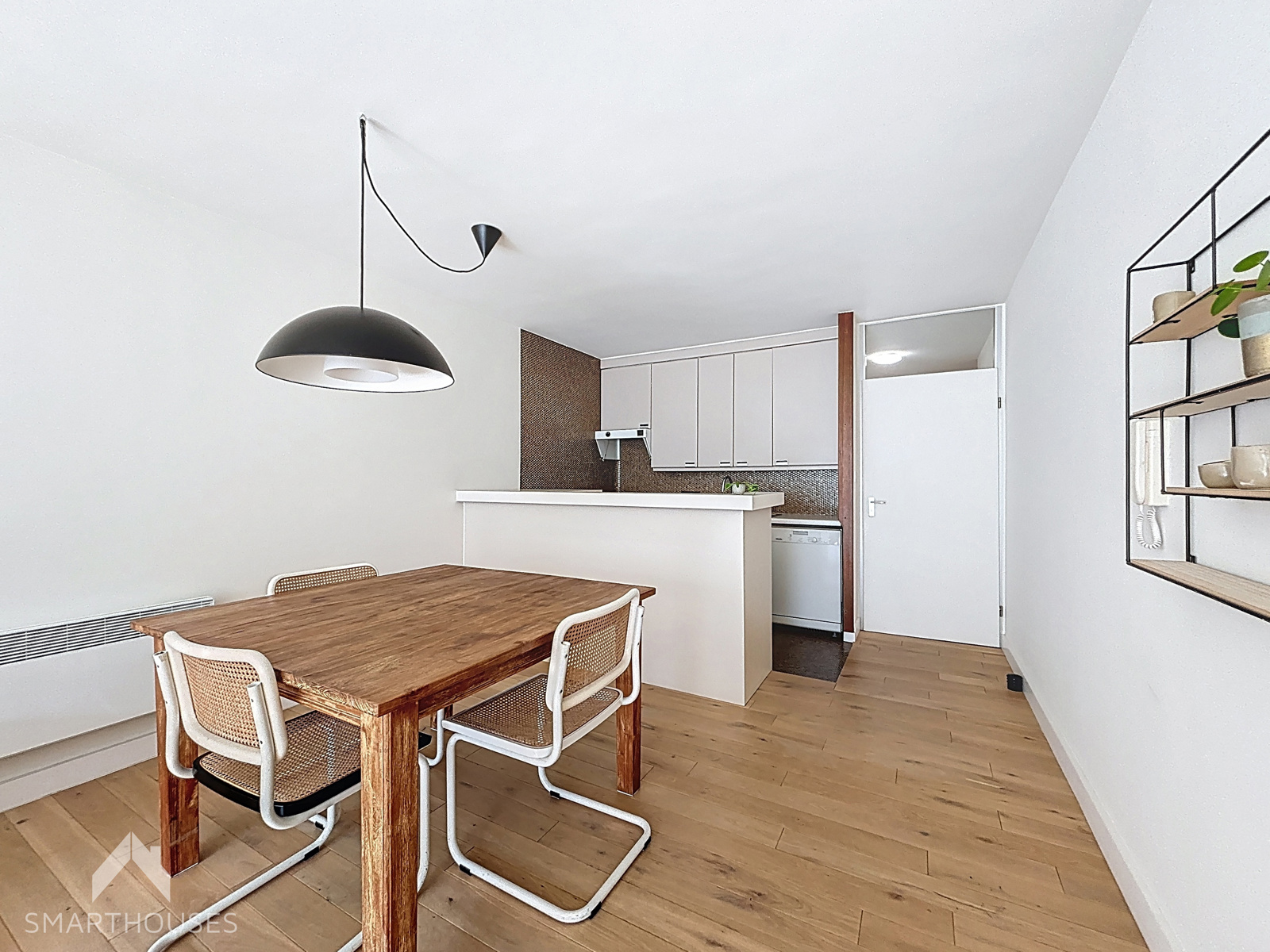 Instapklaar appartement met 2 slaapkamers en dubbele garage - foto 4