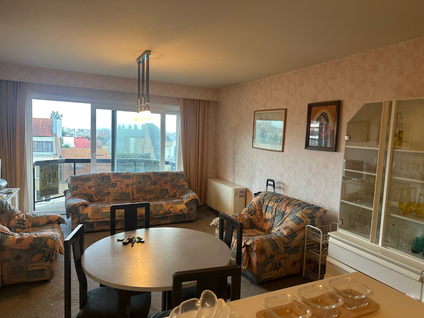 Zonnige ruime studio met terras op 100 meter van zee. Ideaal voor beleggers of tweede verblijf aan zee. - foto 3