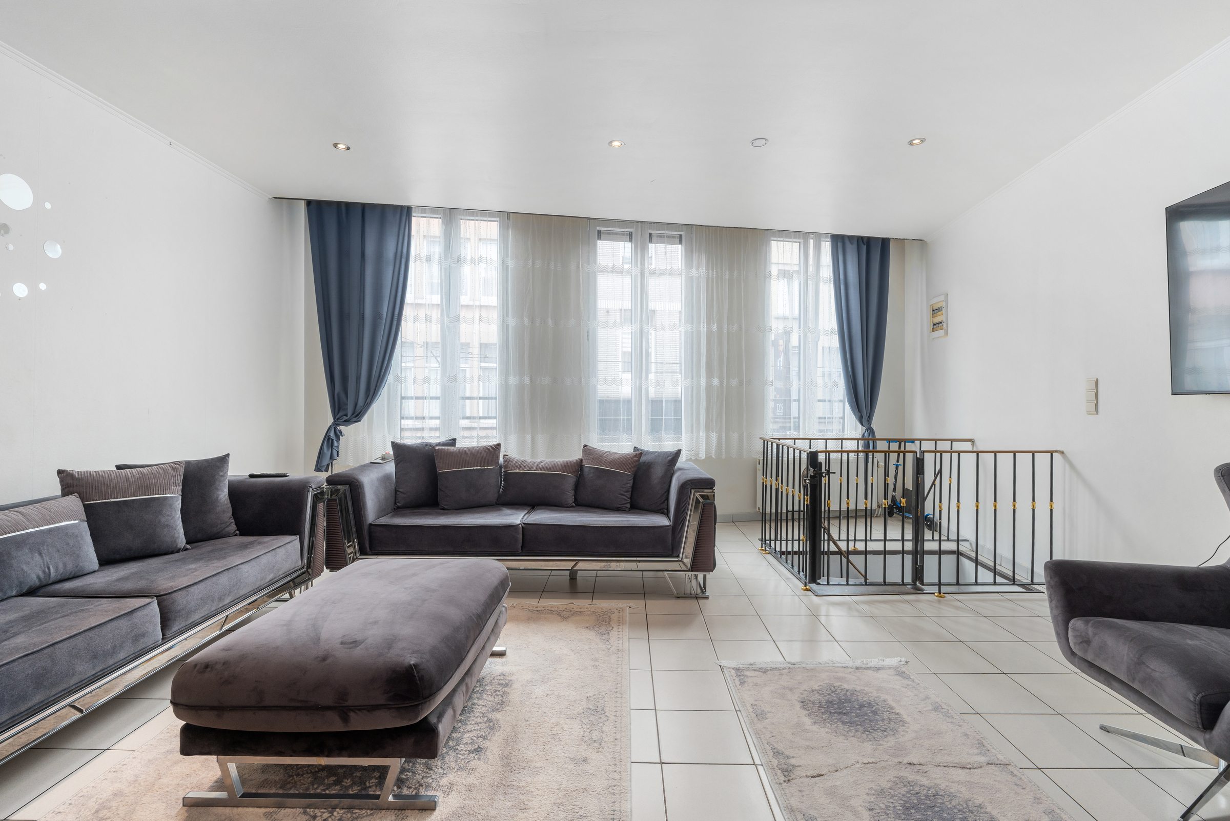 Commercial for sale in Ghent with 2 bedrooms - photo 5