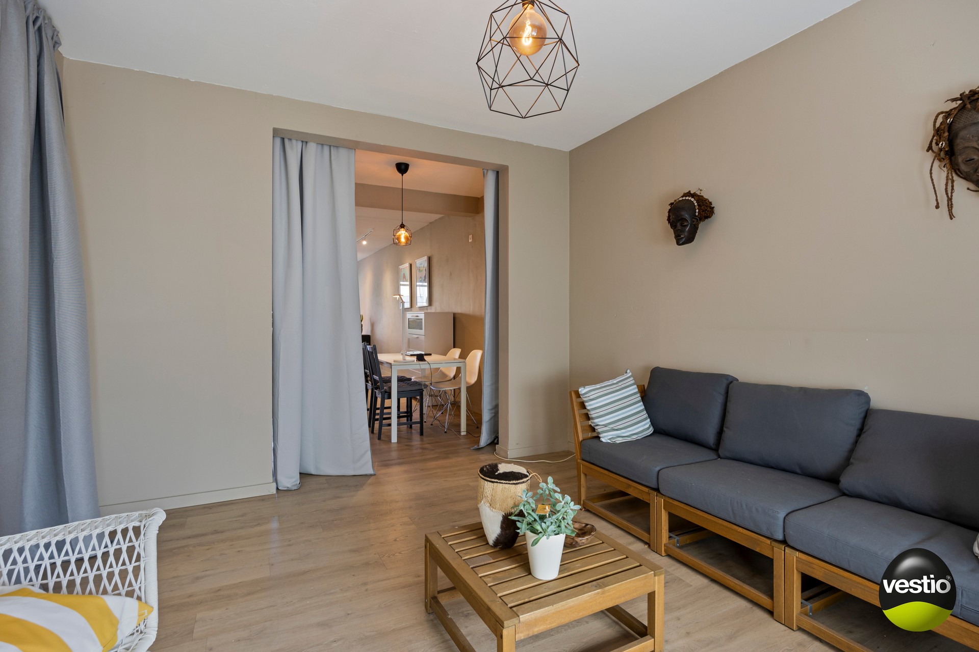 Leuke, gerenoveerde handelsruimte (ca. 80 m²) aan het Capucienenplein! - foto 4