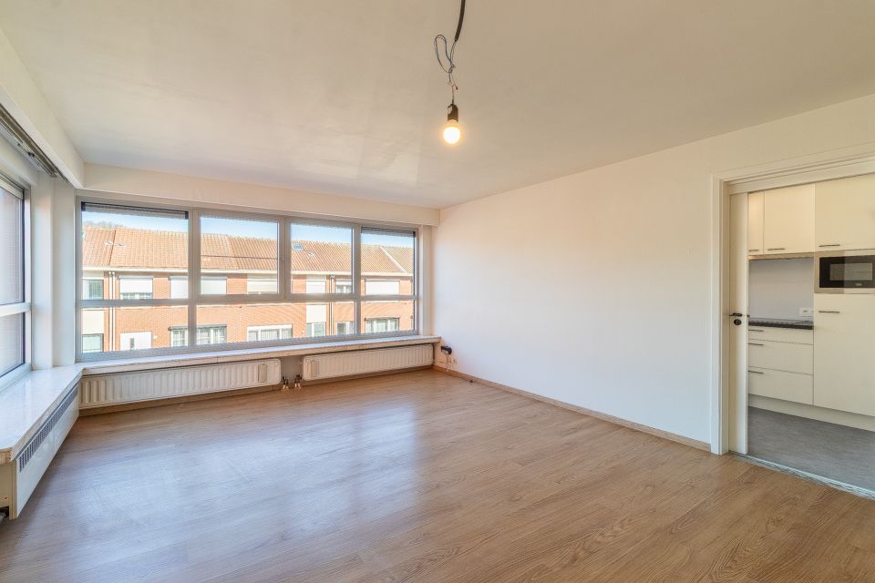 Lichtrijk appartement in dorpskern Boechout - foto 4