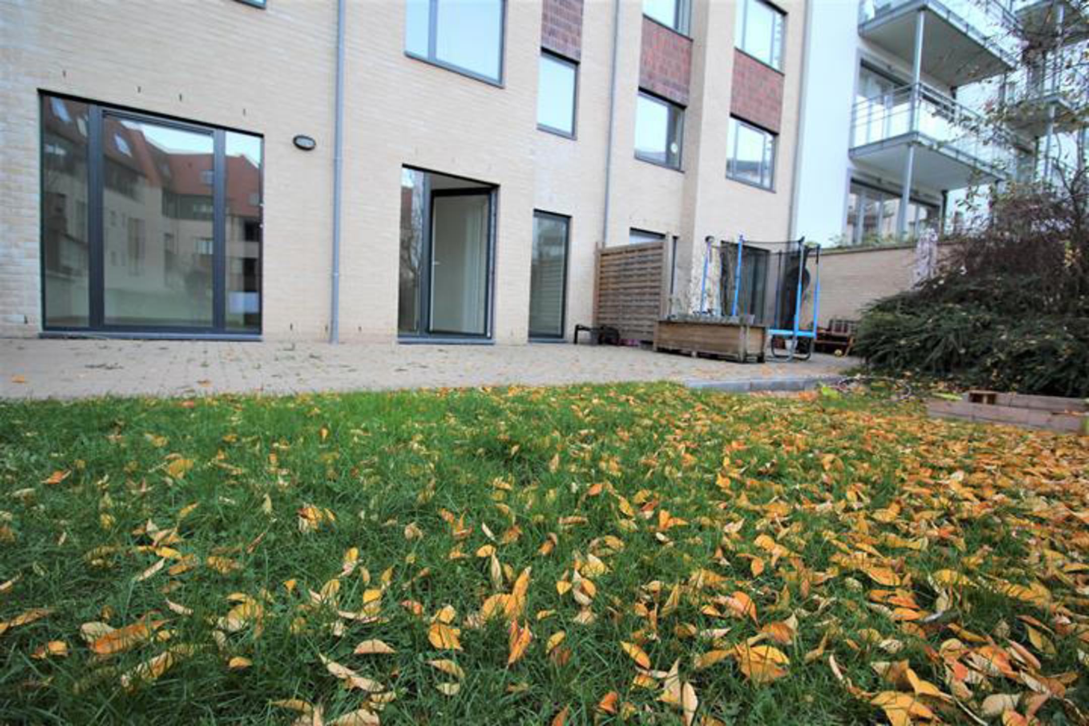 Apartment for rent in Woluwe-Saint-Lambert with 3 bedrooms - photo 4