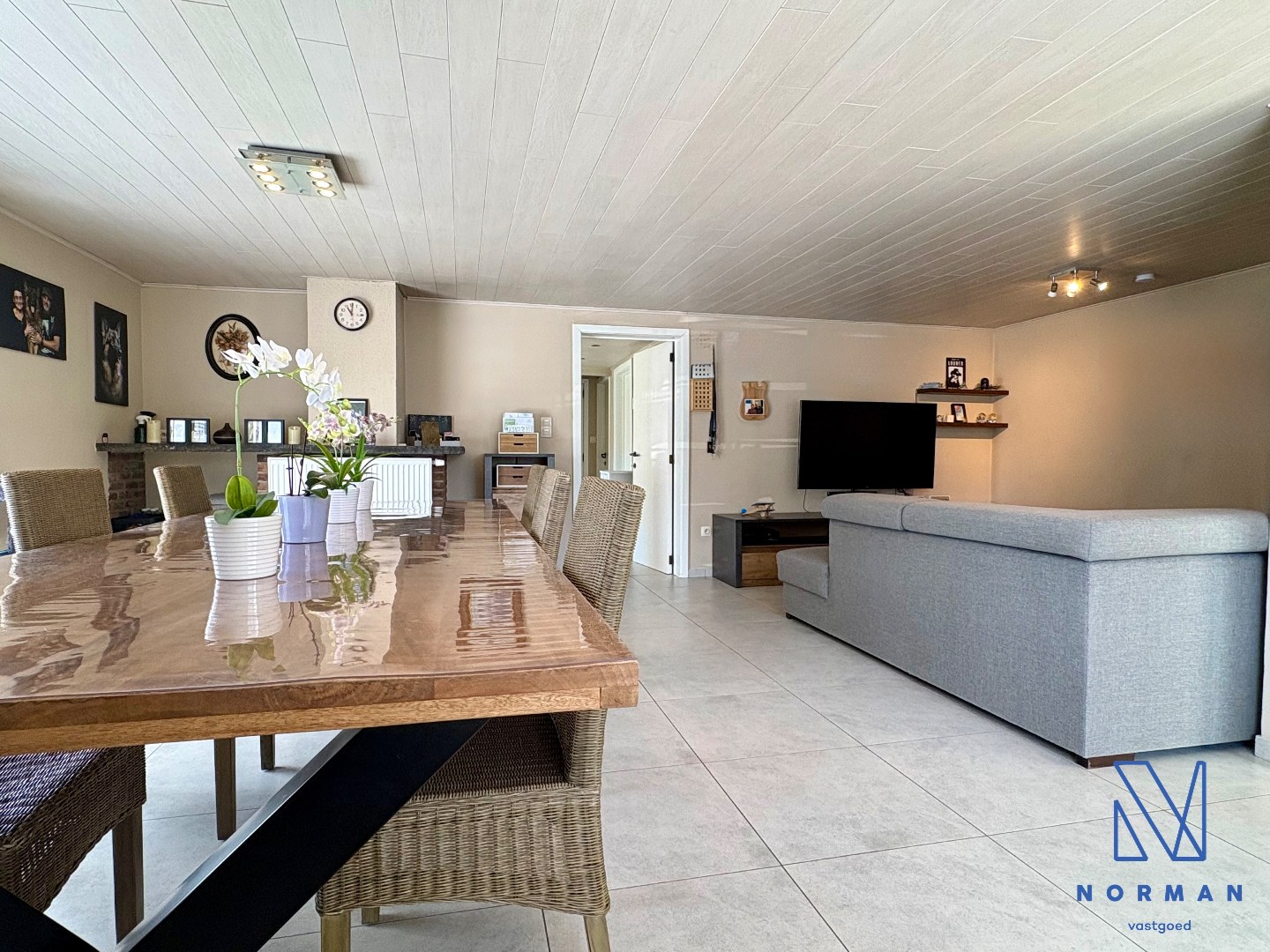 Ruime woning te koop in een doodlopende straat te Hulste – uiterst rustig gelegen met 4 slaapkamers en losstaande garage! - foto 5