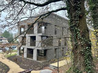 Cet appartement neuf de 66,8 m², immédiatement disponible, est situé au cœur du centre de Tervuren, dans la prestigieuse et récente Résidence...