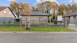 Welkom op de Rozemarijnstraat 17 in Genk.Bent u op zoek naar een open bebouwing op een rustige locatie?Bent u op zoek naar een woning, dewelke u kan...