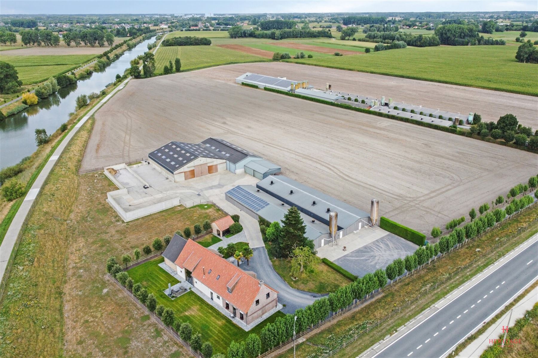 Actief landbouwbedrijf met diverse mogelijkheden. - foto 1