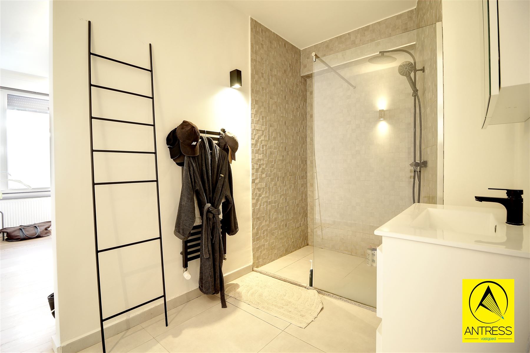 Apartment for rent in Antwerp with 1 bedroom - photo 4