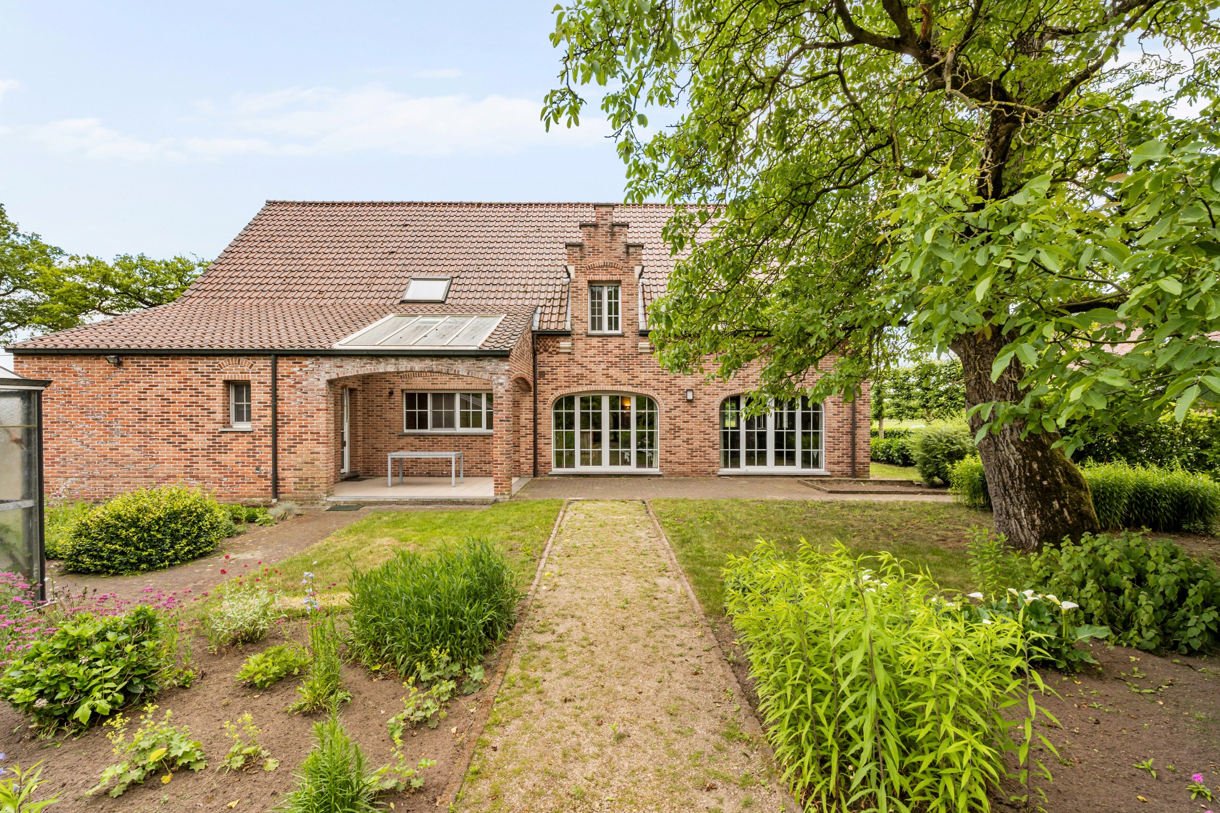 Groen gelegen villa met bijgebouw op perceel van +/- 2.262m² te Lichtaart/Kasterlee! - foto 4