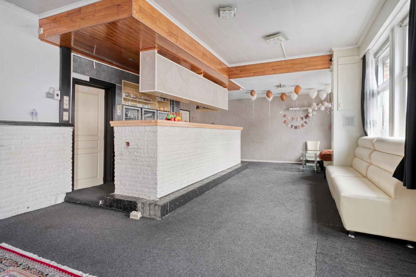 Handelshuis met woonst op centrale locatie, 5 slaapkamers - foto 4