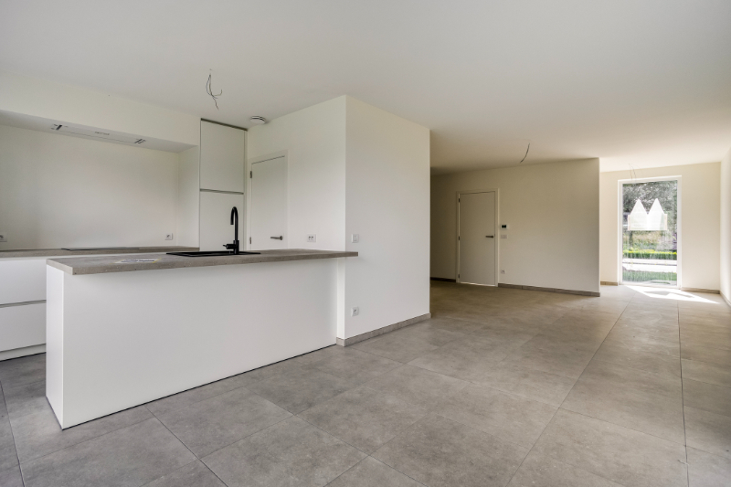 Volledig afgewerkte nieuwbouw woning met 3 slaapkamers - foto 4