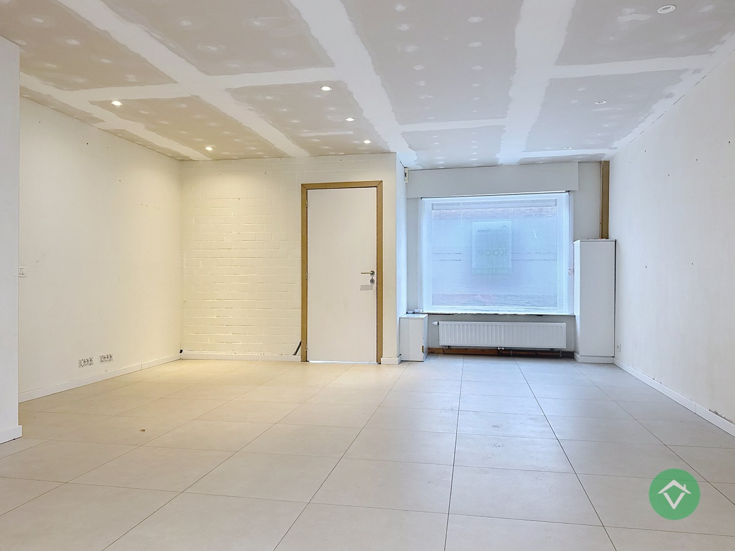 Instapklare woning met 4 slaapkamers te Koekelare - foto 3