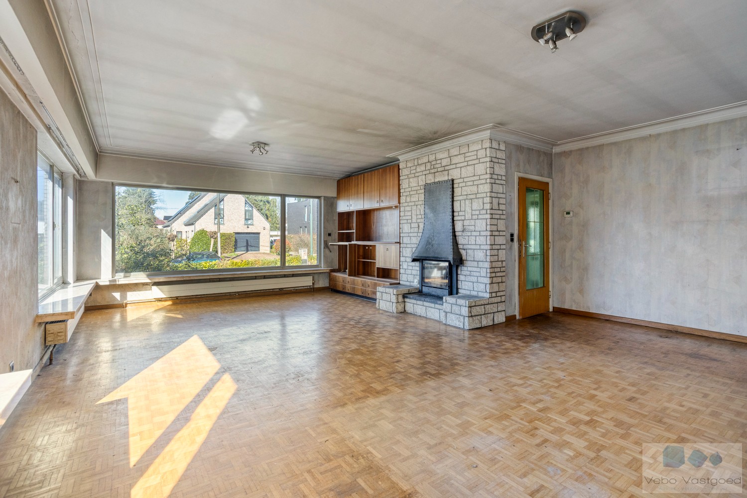 Te renoveren gezinswoning op ruim perceel van 969 m² - foto 5