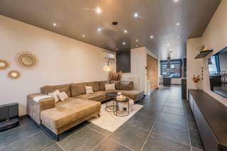 [[ DIT PAND NEEMT DEEL AAN DE ERA OPEN HUIZEN DAG OP 6/12 VAN 14:30 TOT 15:30 ]]Te koop: volledig gerenoveerd halfopen huis in Verrebroeck, op...