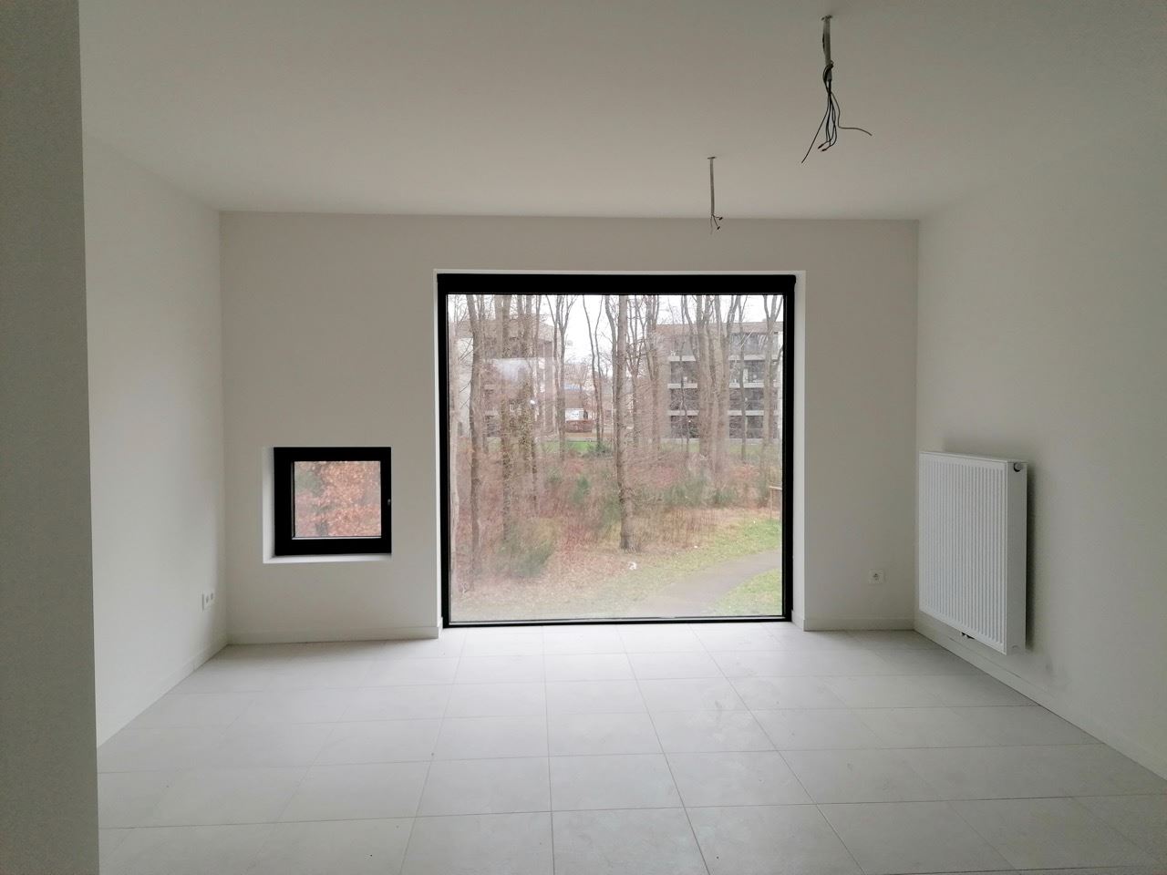 Genk, Busweg 3 bus 11 – Nieuwbouw-duplexappartement met 2 slaapkamers gelegen in een residentiële omgeving op wandelafstand van het centrum. - foto 4