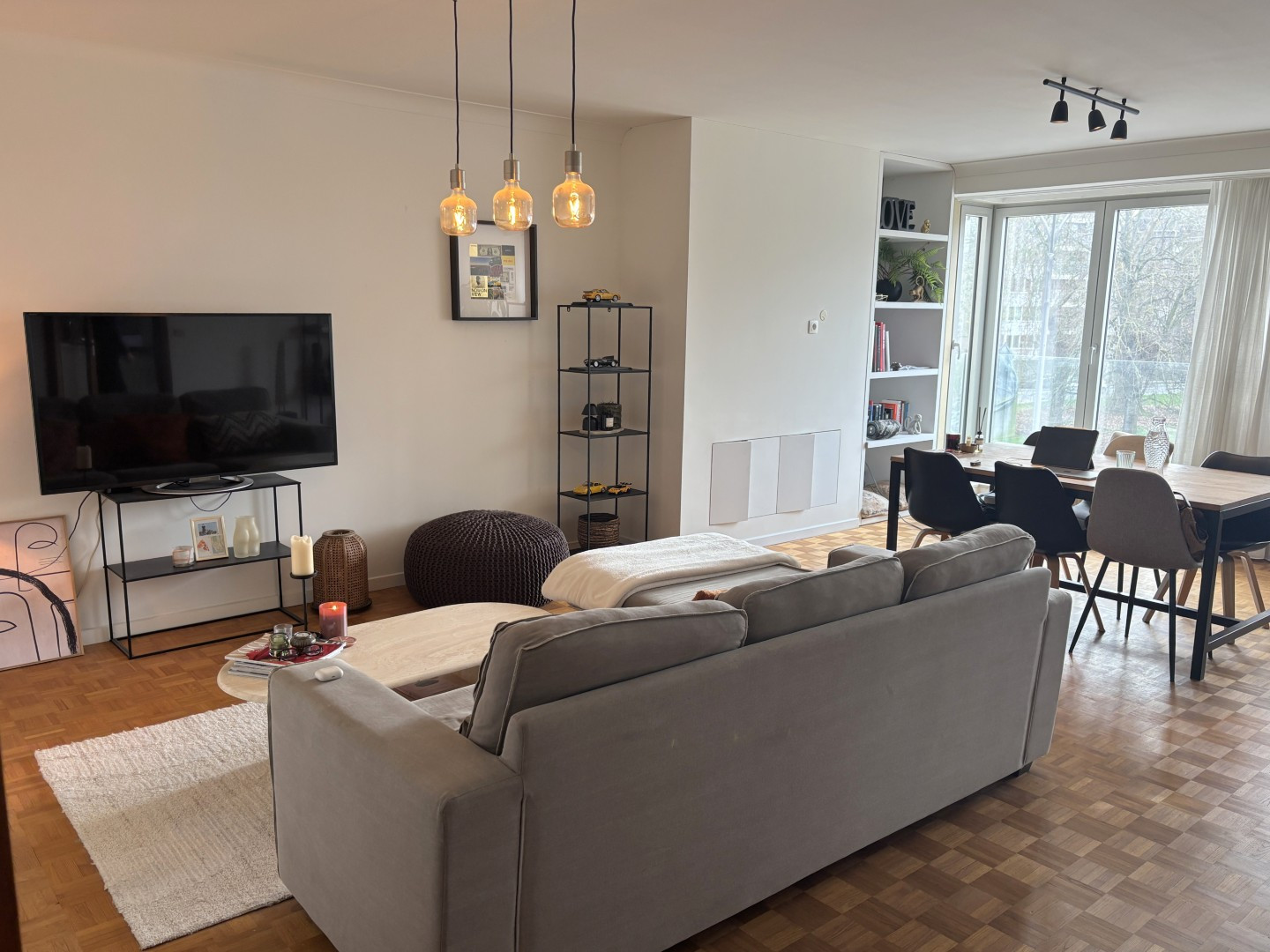 Tweeslaapkamerappartement met terras - foto 3