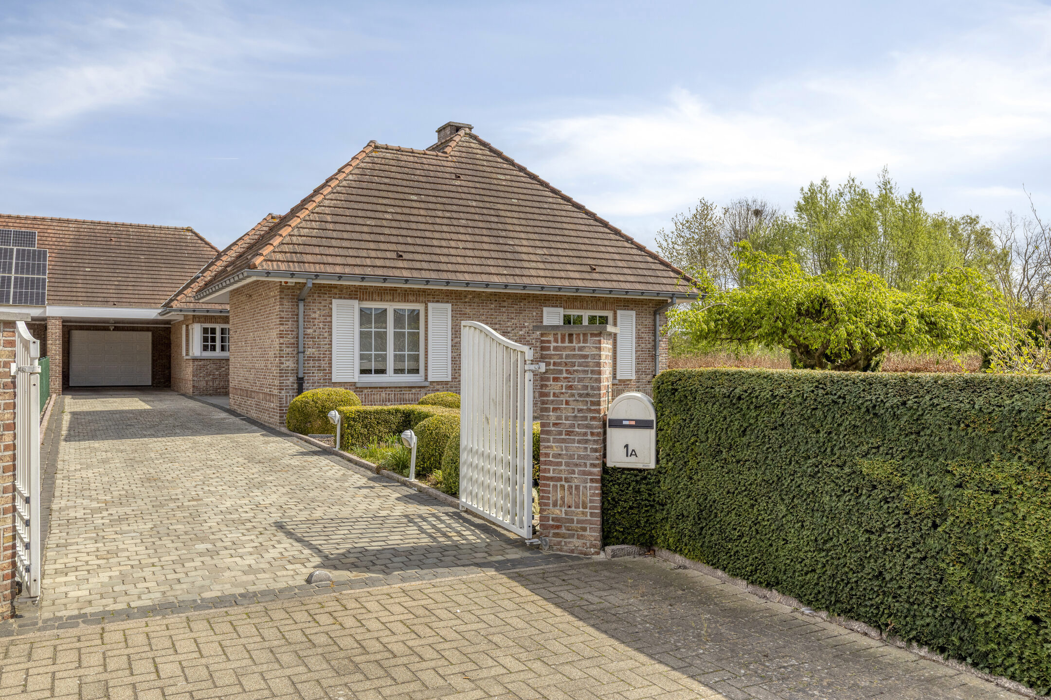 Rustig gelegen bungalow met prachtig uitzicht en ruime garage - foto 3
