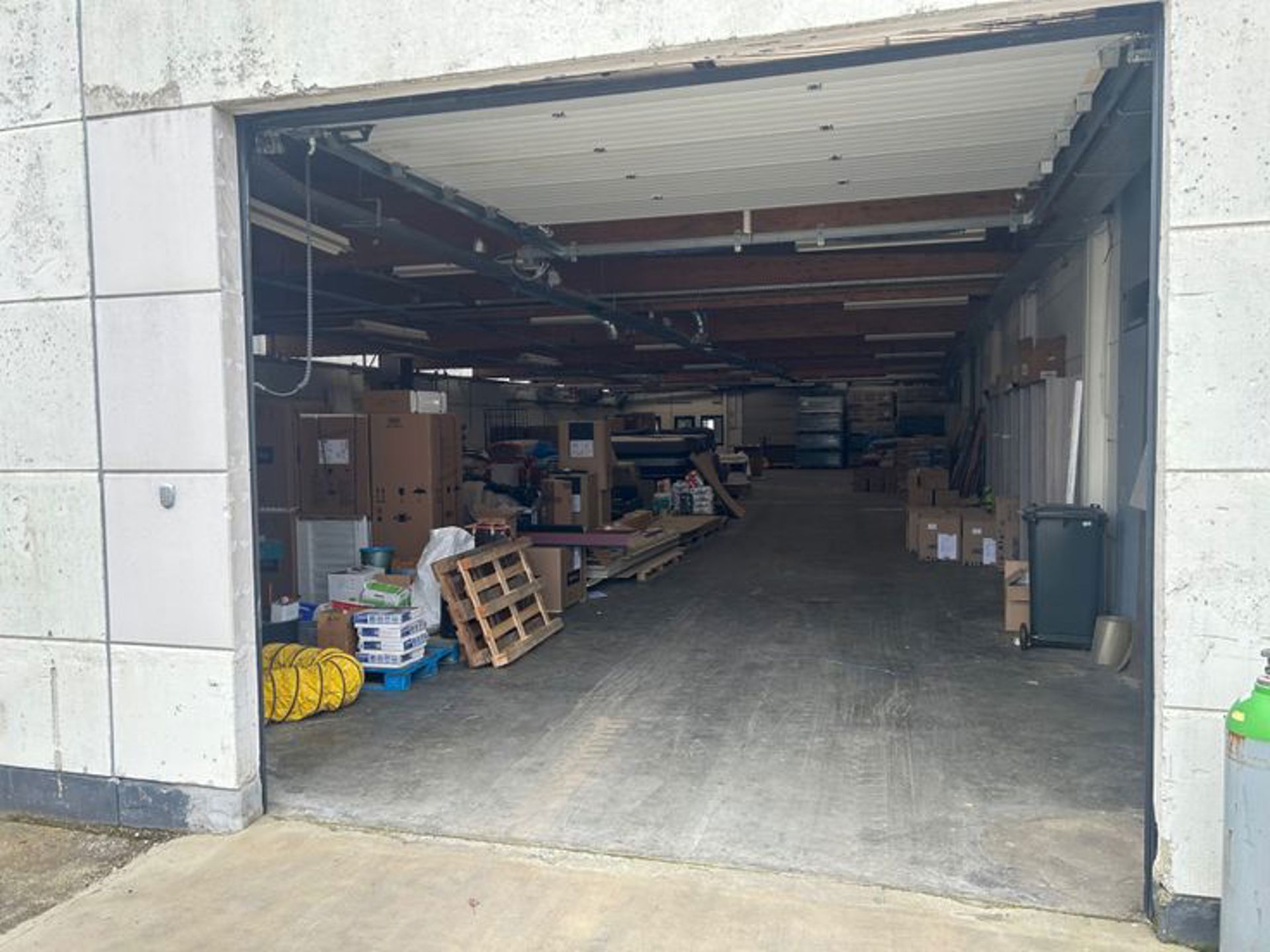 Commercial for rent in Heist-Op-Den-Berg - photo 2