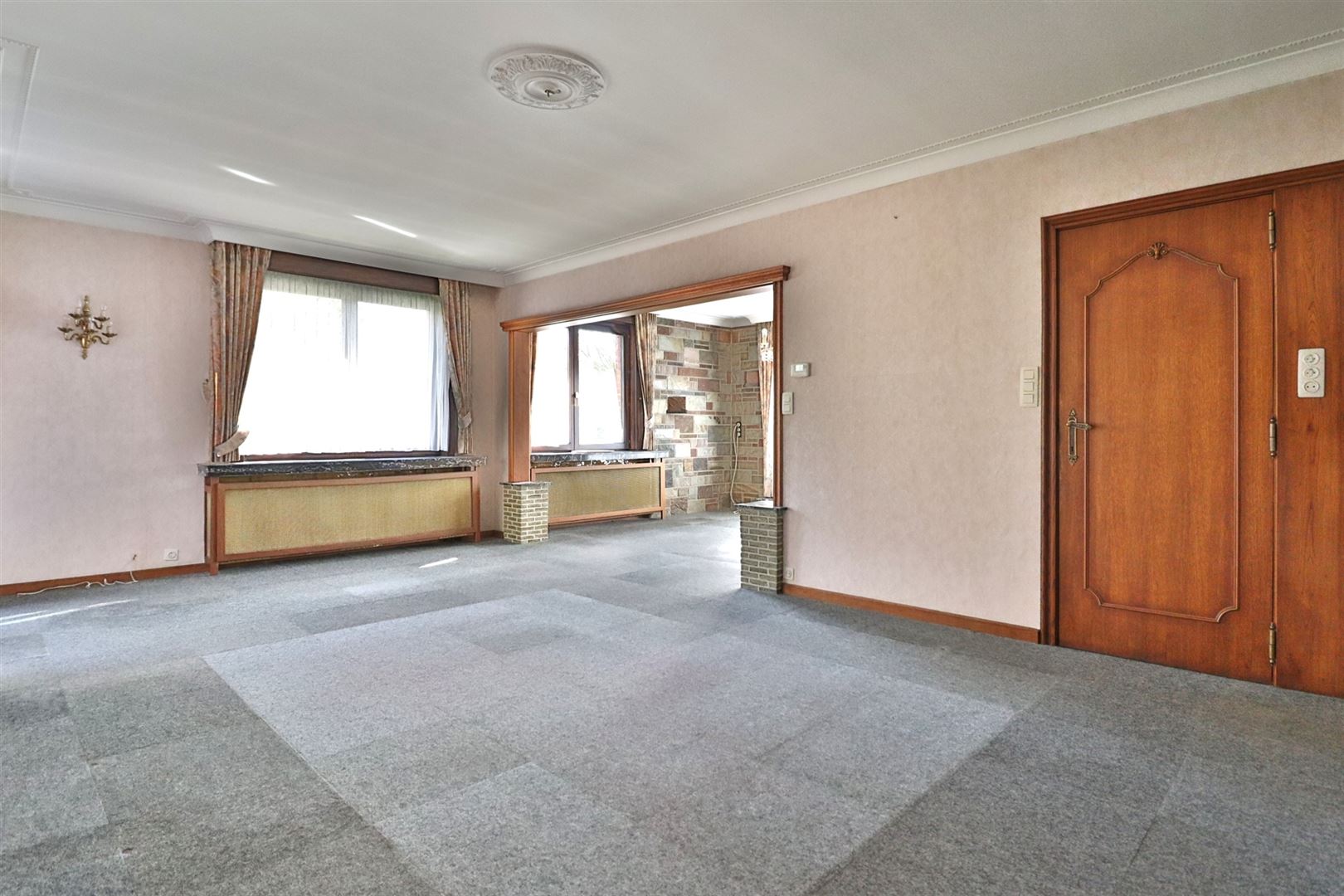 Stevige halfopen woning in hartje Aalbeke - foto 4