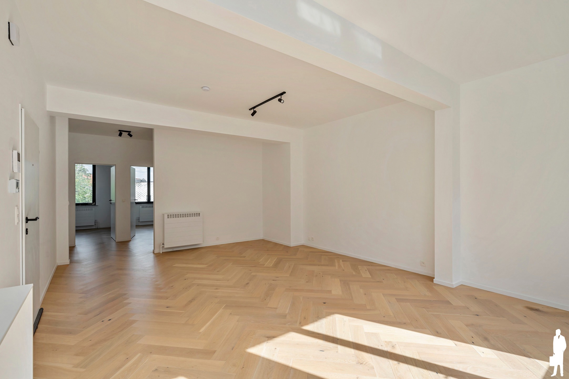 Gerenoveerd appartement met 2 slk te centrum Lier. - foto 4