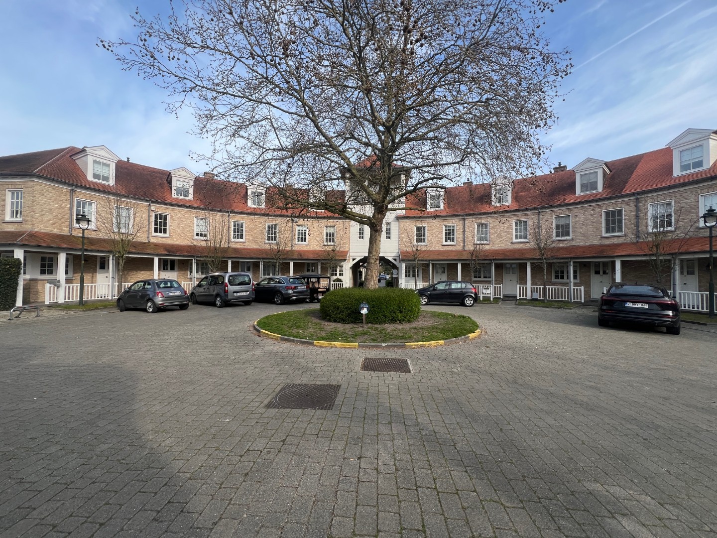 Schitterend gelegen renovatiepand of nieuwbouwproject in het hartje van het Oude Knokke, bij het Witte Duivenhof - foto 4
