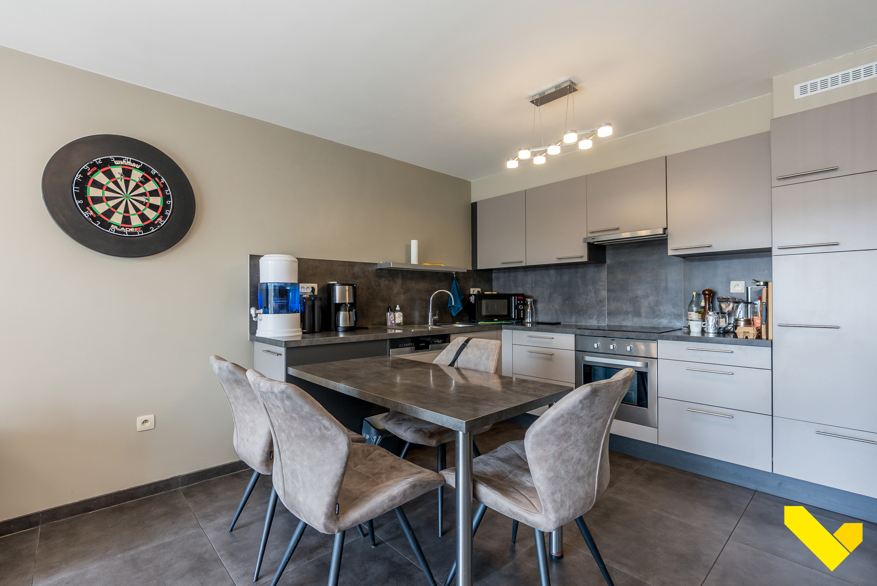 Instapklaar appartement met ruim terras en staanplaats - foto 3