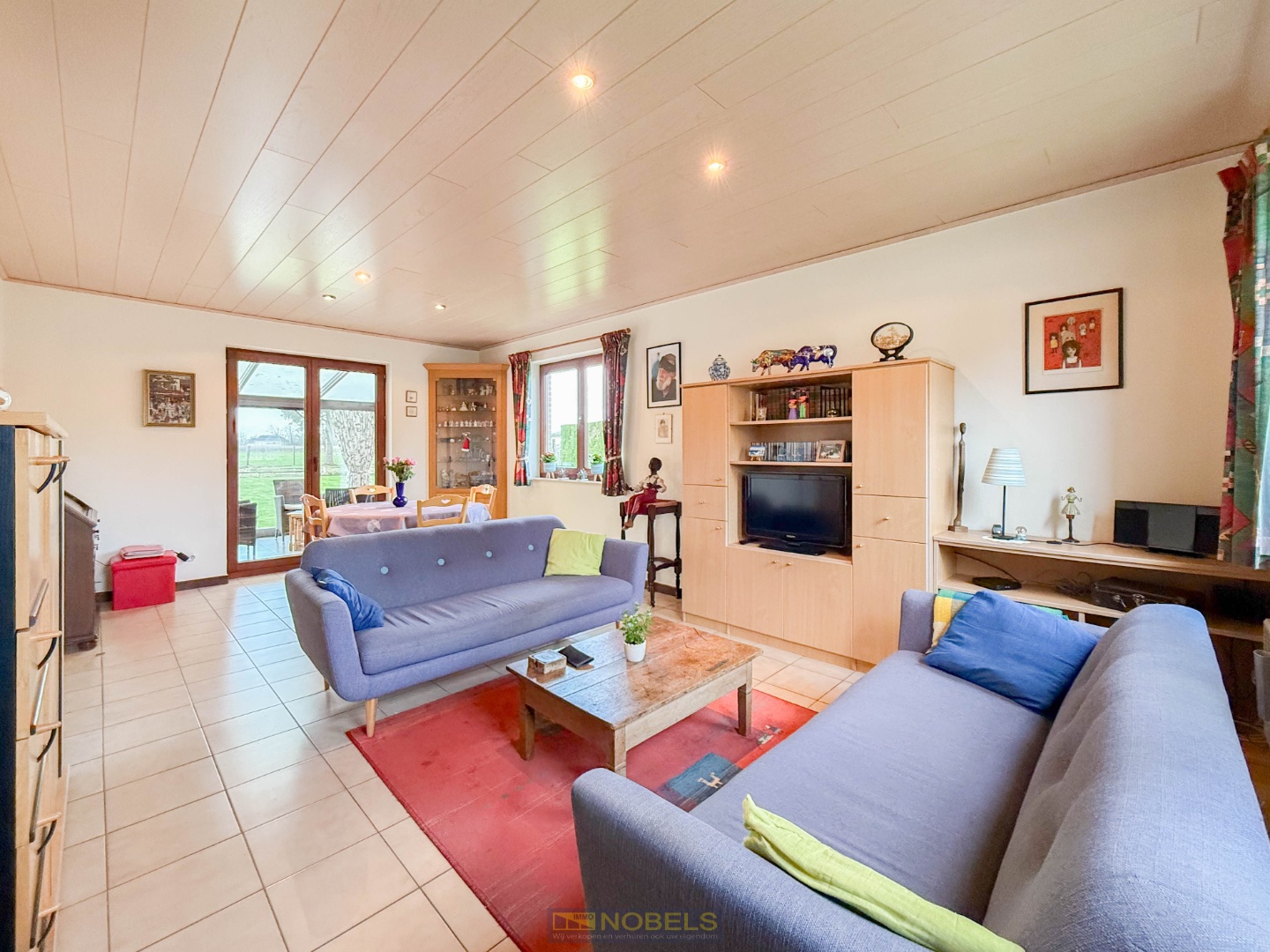 Te koop, perfect onderhouden halfopen woning met uitzicht op de velden te Kruisem - foto 3