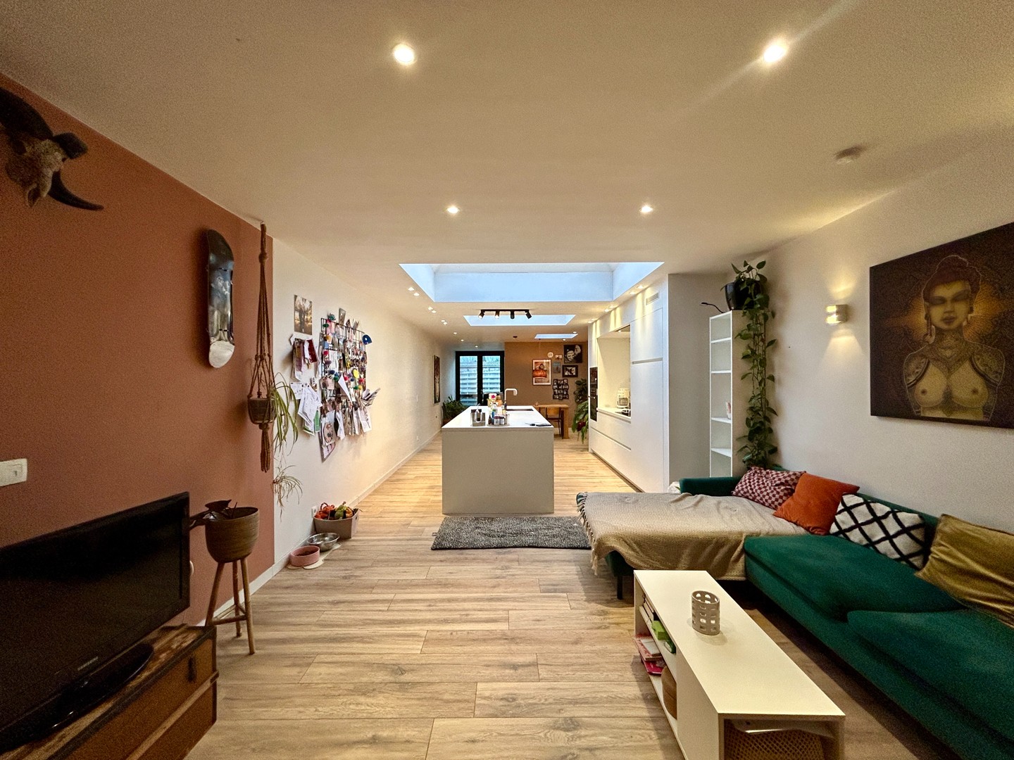 Instapklare woning met 3 slaapkamers en tuin te Heule (Kortrijk)! - foto 2