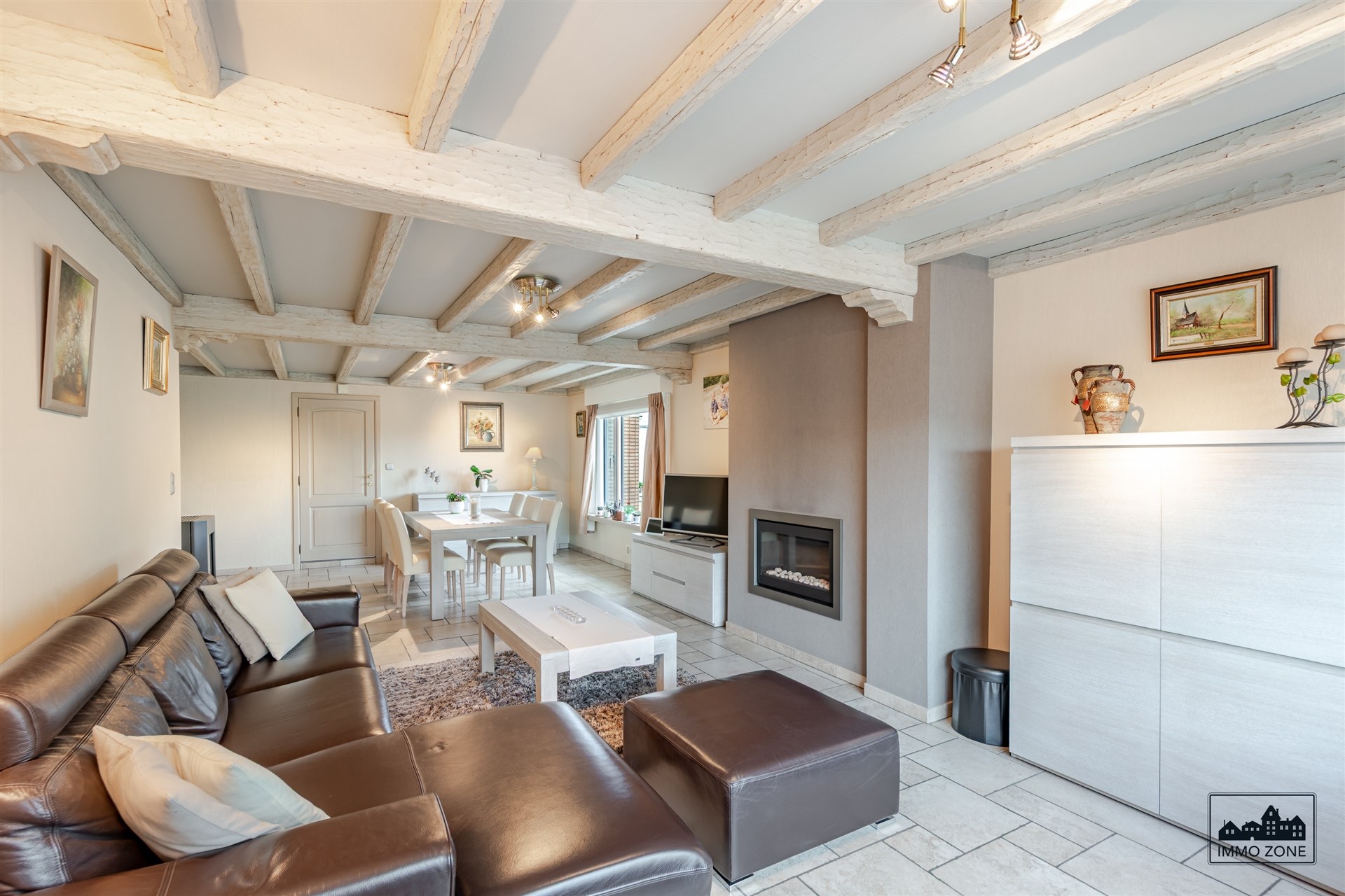 Ruime halfopen woning met uitbreidingspotentieel in Hamme! - foto 4