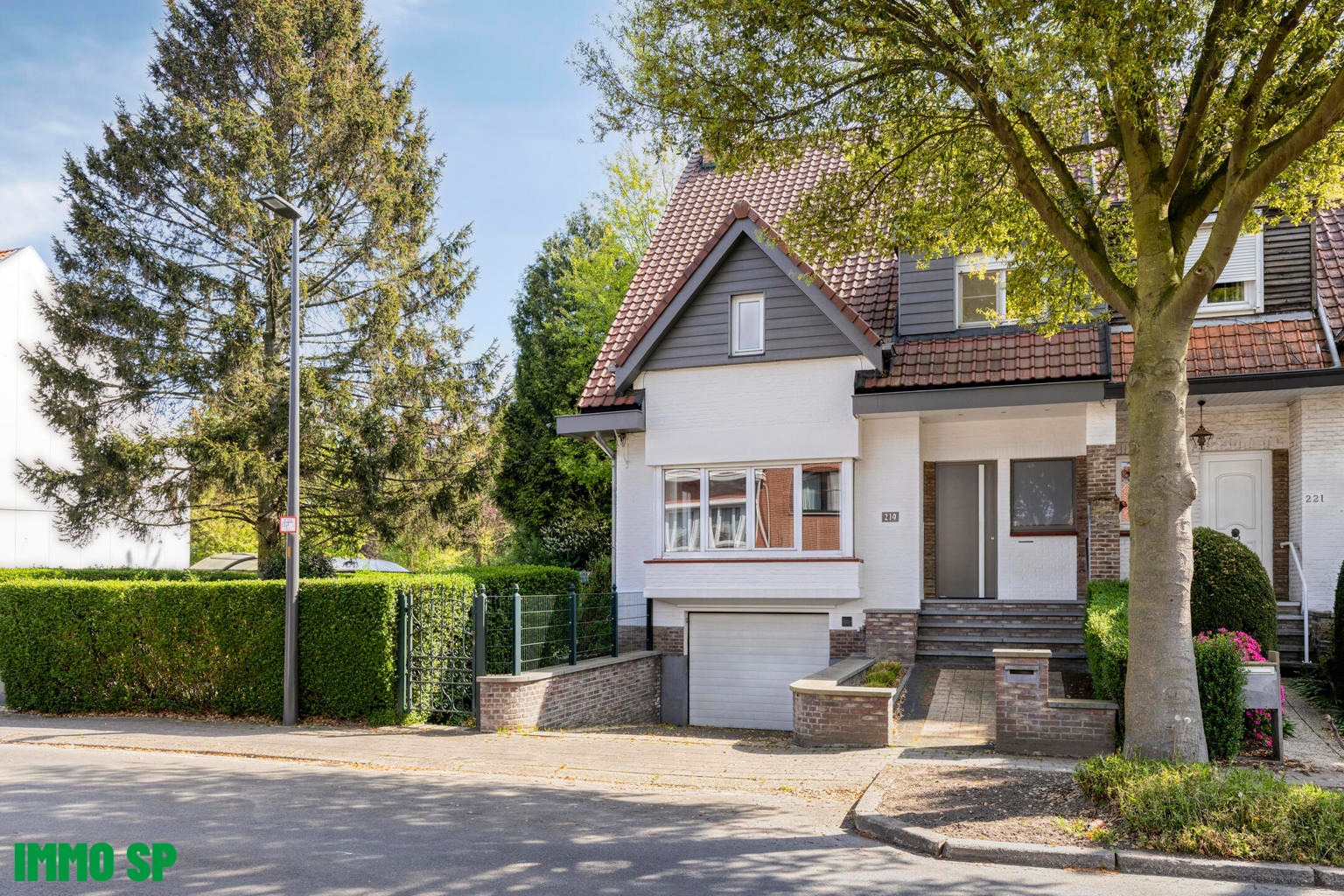 Prachtig gelegen HOB met private en groene tuin - foto 2