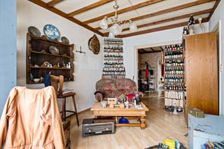 Een volledig te renoveren pand, zet je helemaal naar je hand!Ben jij een renovatie-expert of heb je gewoon een geweldig gevoel voor stijl? Begin dan...